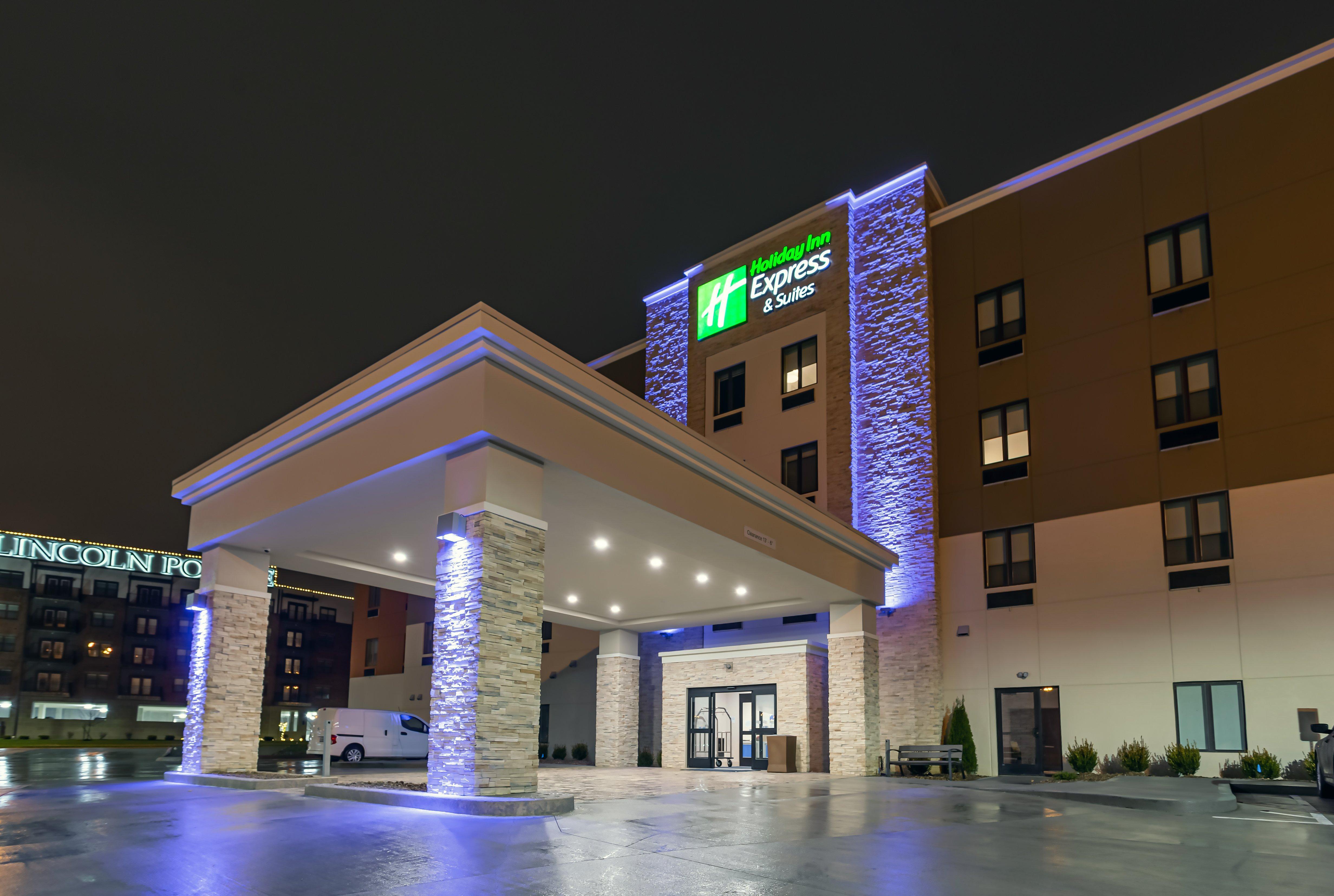 Holiday Inn Express & Suites - Columbus - Worthington By Ihg Bagian luar foto