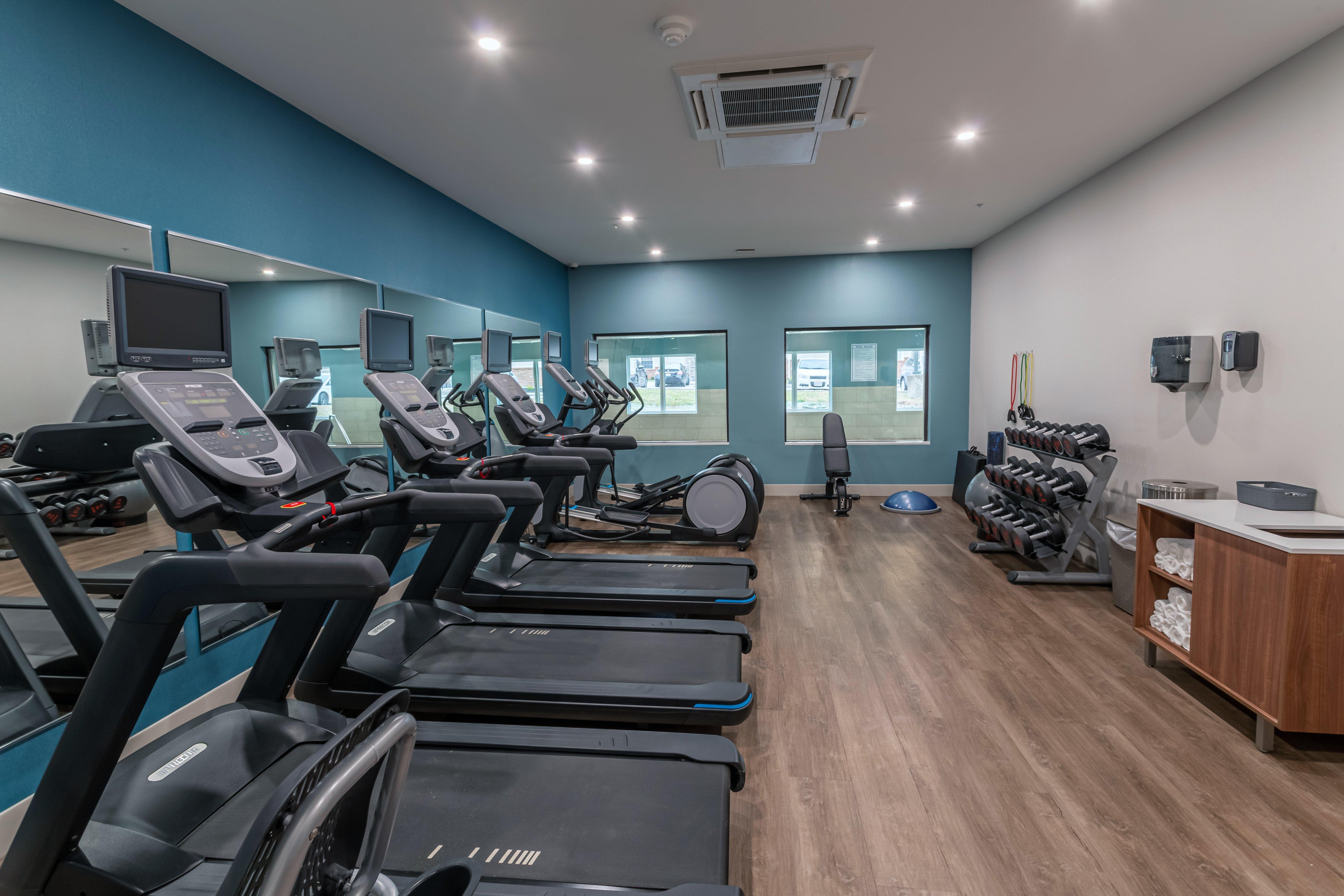 Holiday Inn Express & Suites - Columbus - Worthington By Ihg Bagian luar foto